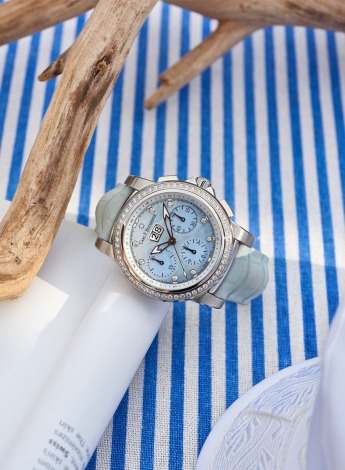 Feminine watches
